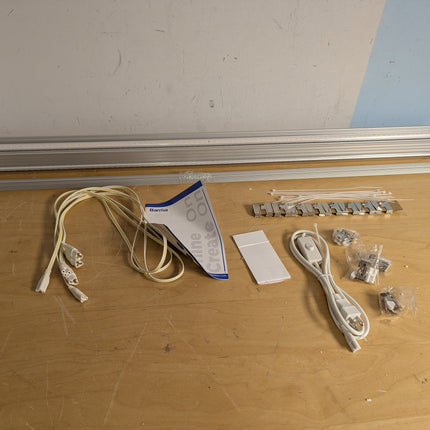 Actual unit: 4 Barrina T8 grow lights with cords & mounting kit