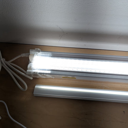 Actual unit: grow light powered on