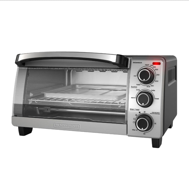 BLACK+DECKER 4-slice toaster oven with natural convection — product image