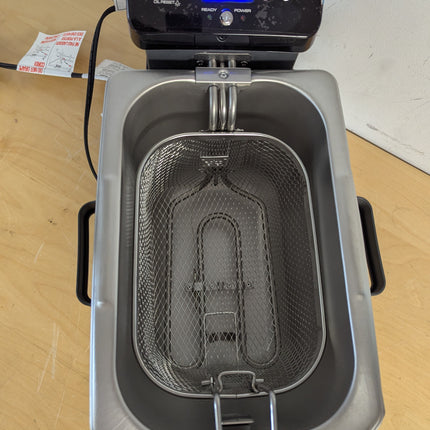 Actual unit: De'Longhi Livenza deep fryer without top lid