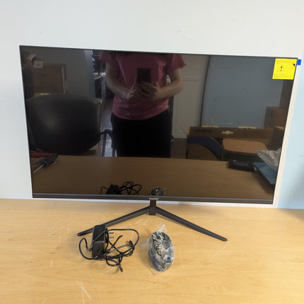Actual unit: Gawfolk 4K monitor with accessories