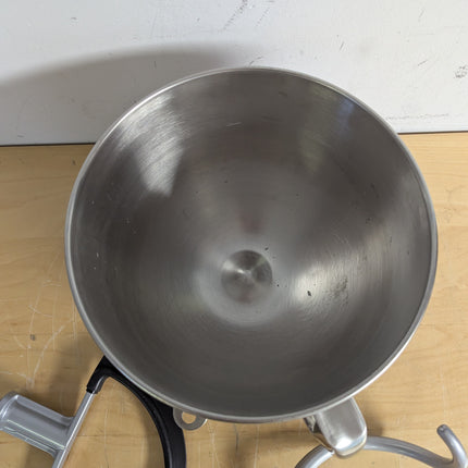 Actual unit: KitchenAid 7 qt bowl, pouring shield, beaters and dough hook