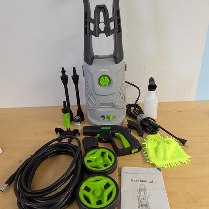 Actual unit: KVAOK W6 pressure washer and accessories