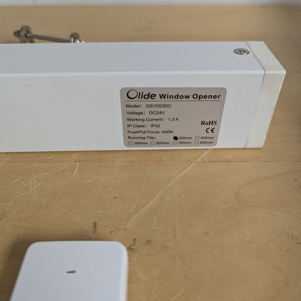 Actual unit: Olideauto window opener with remote and brackets
