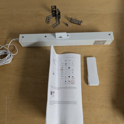 Actual unit: Olideauto window opener with remote and brackets