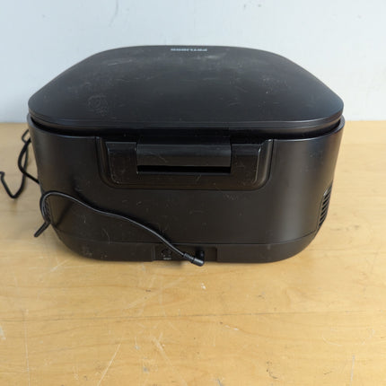 Actual unit: PETLIBRO wet food cat feeder, wear as shown