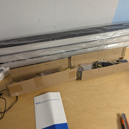 Incomplete! Barrina 5568 Remote Series 2nd-Generation LED Linear Light Fixture