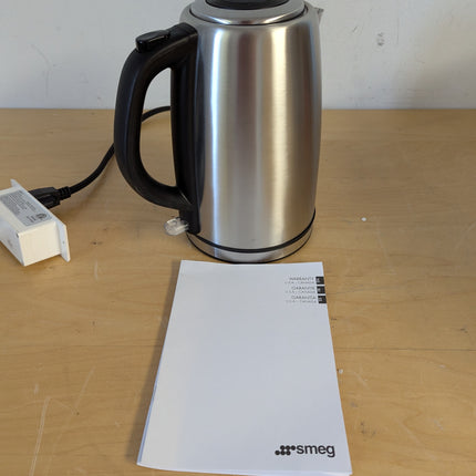 Actual unit: Salton JK1903 stainless steel cordless kettle, back view