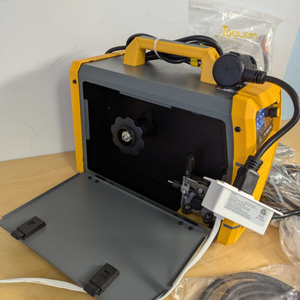 TOOLIOM TL-200M PRO MIG welder – actual open-box unit