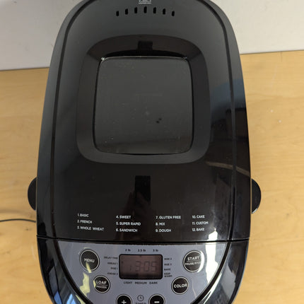 Actual unit: West Bend 47413 Hi-Rise bread maker