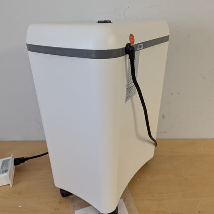Actual unit: WOLVERINE SD9101 micro cut paper shredder