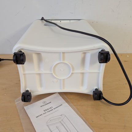 Actual unit: WOLVERINE SD9101 micro cut paper shredder
